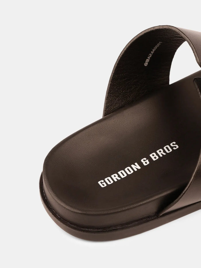 BUCKLE STRAP LEATHER SANDALS | 40 BLACK