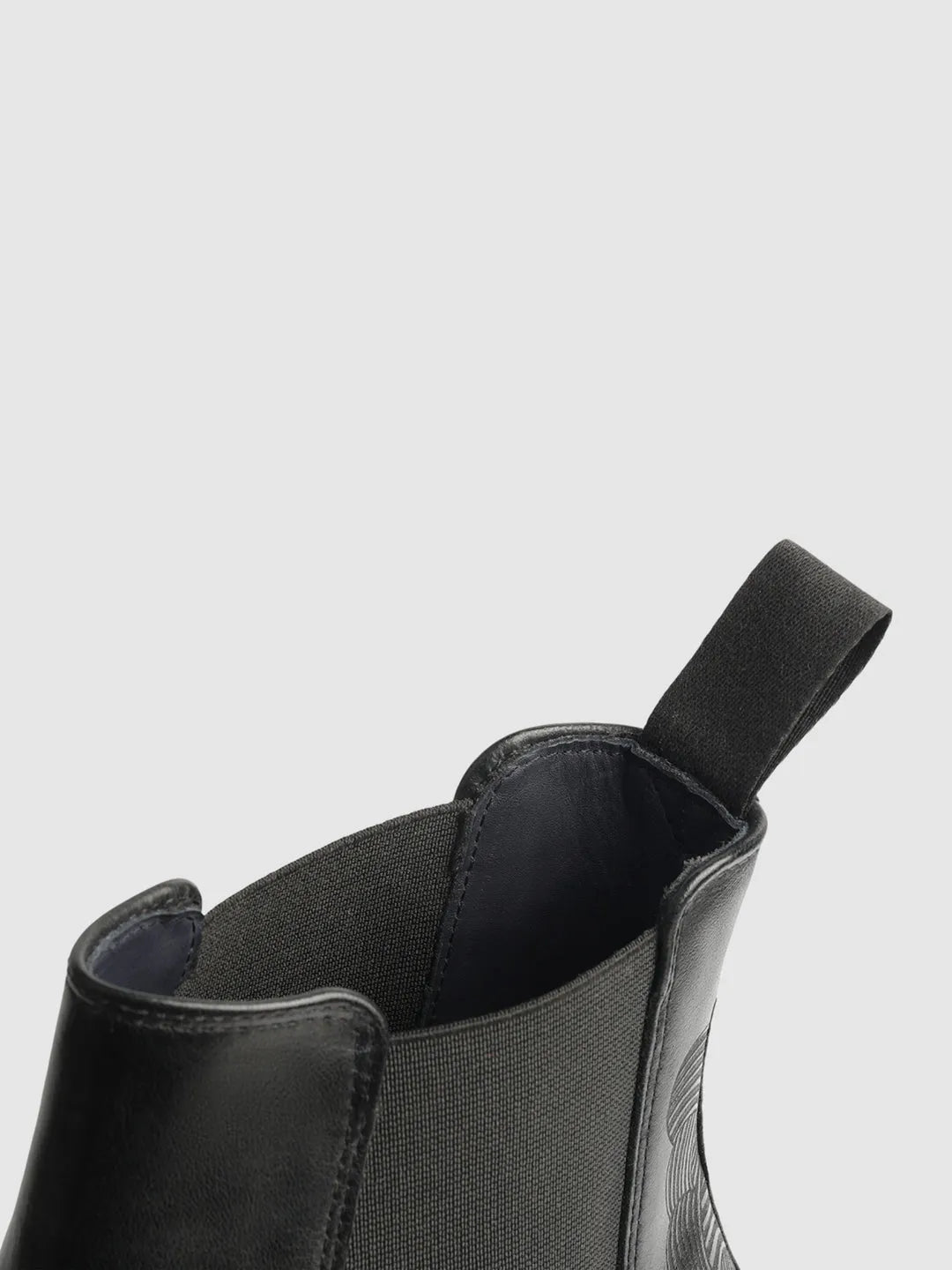Diciotto Chelsea Boot | BLACK