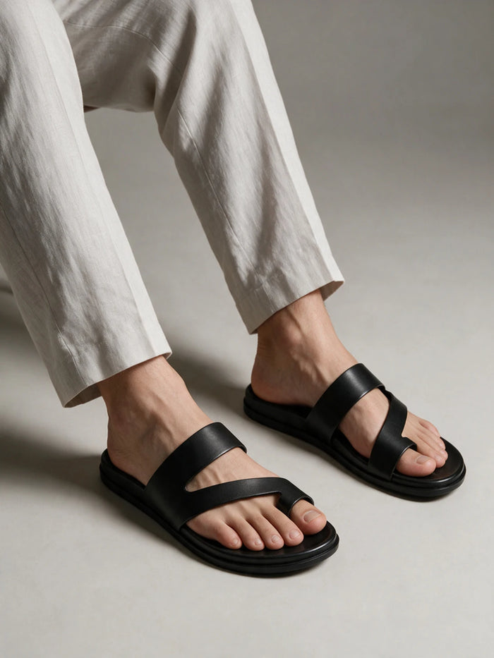 PREMIUM TOE LOOP SANDALS | 39 BLACK