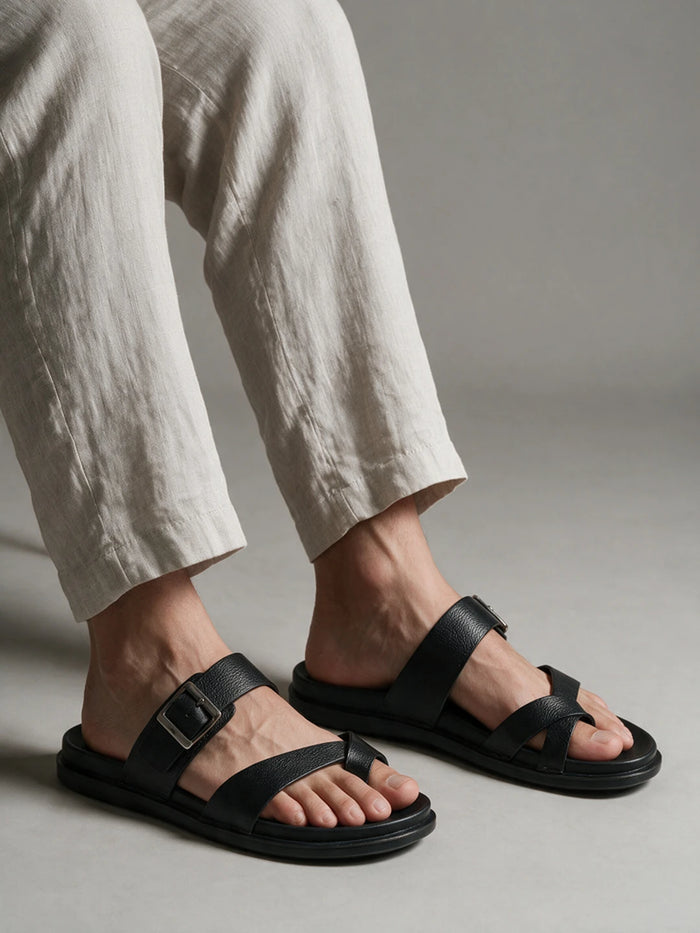 LEATHER TOE LOOP SANDALS