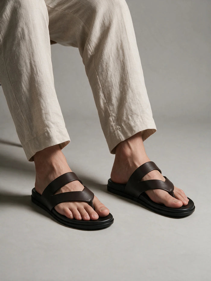 CLASSIC CROSS STRAP SANDALS | 38 BROWN