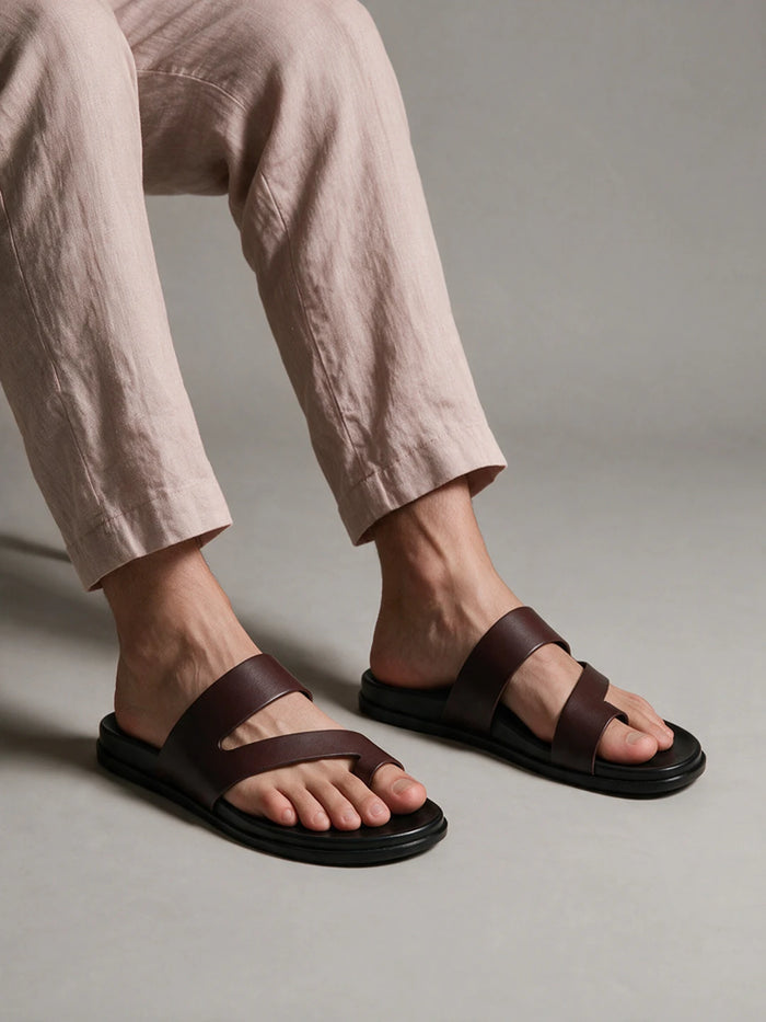 PREMIUM TOE LOOP SANDALS | 39 BURGUNDY